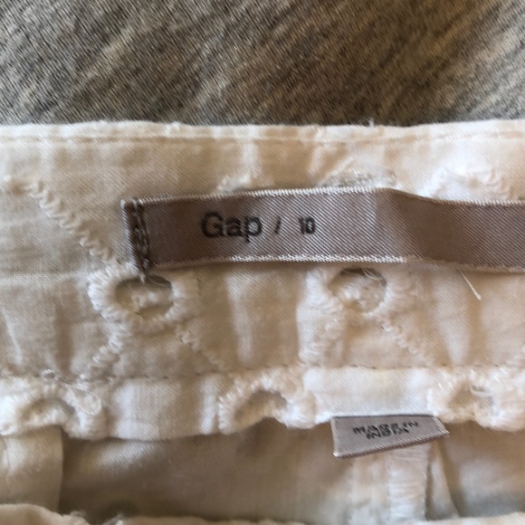 NWT Gap White Embroidered Shirts Sz 10 - Picture 2 of 5